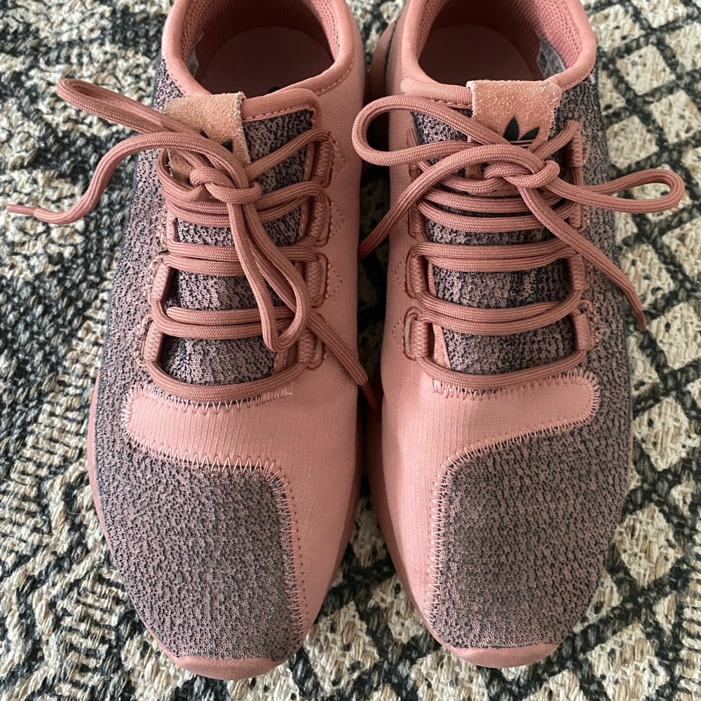 Super cute, [GREAT] condition (Adidas) shoes